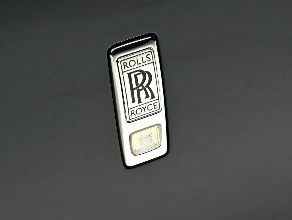 New 2027 Midnight Sapphire Rolls-Royce  image 22