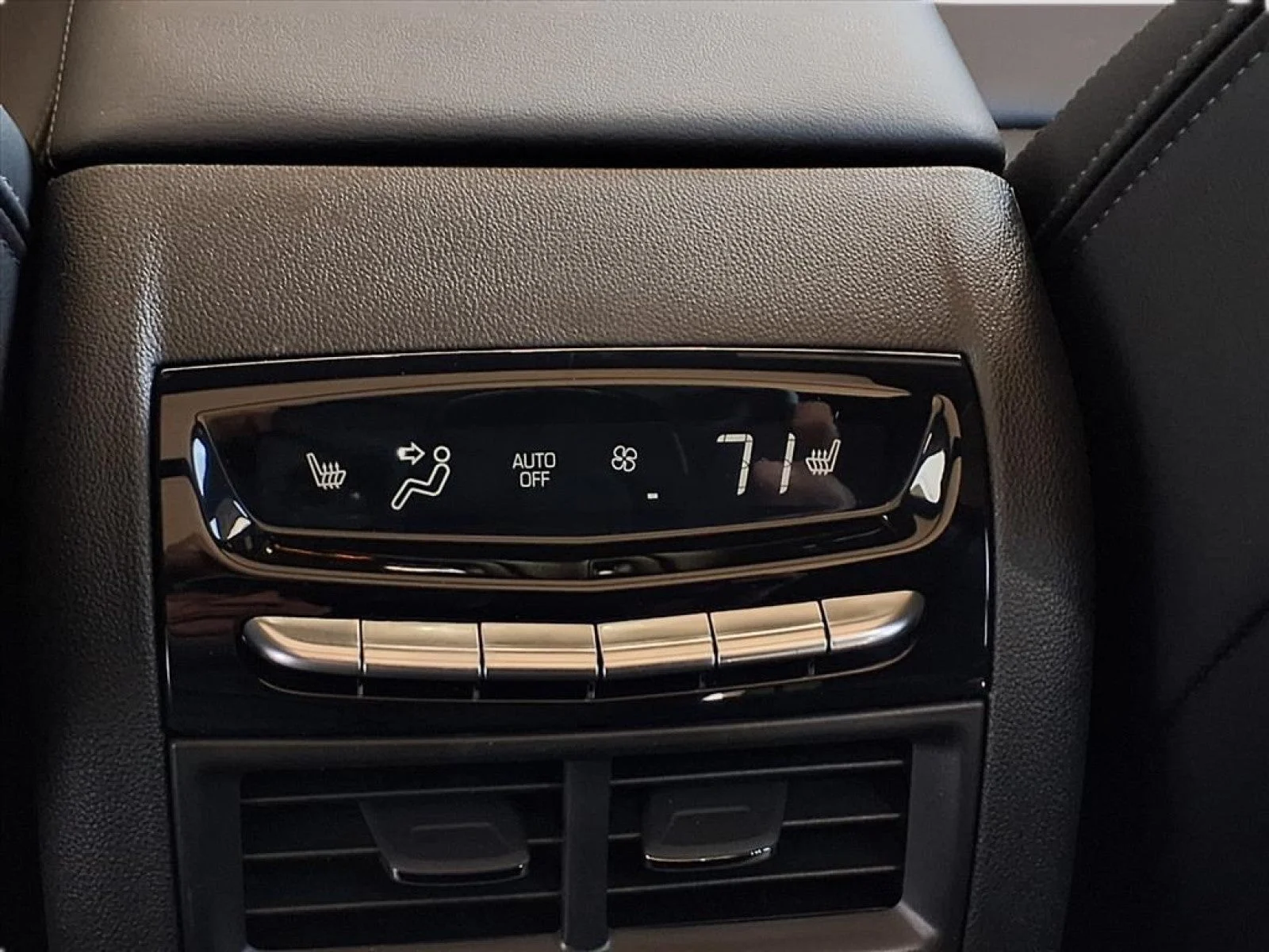 2026 Cadillac XT5 Sport - Photo 35