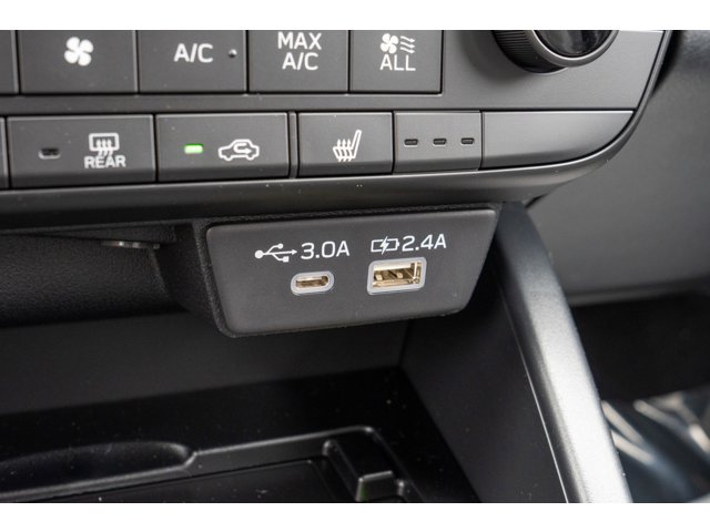 New 2026 DEEP EMERALD GREEN PEARL Subaru Limited image 22