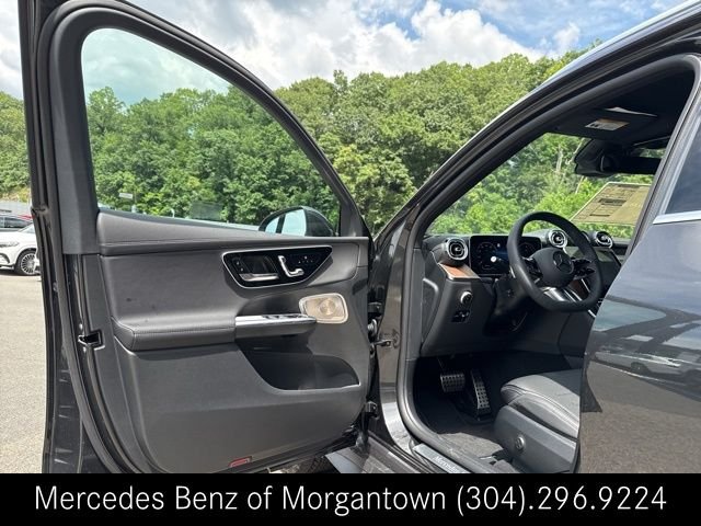2025 Mercedes-Benz GLC Base - Photo 19