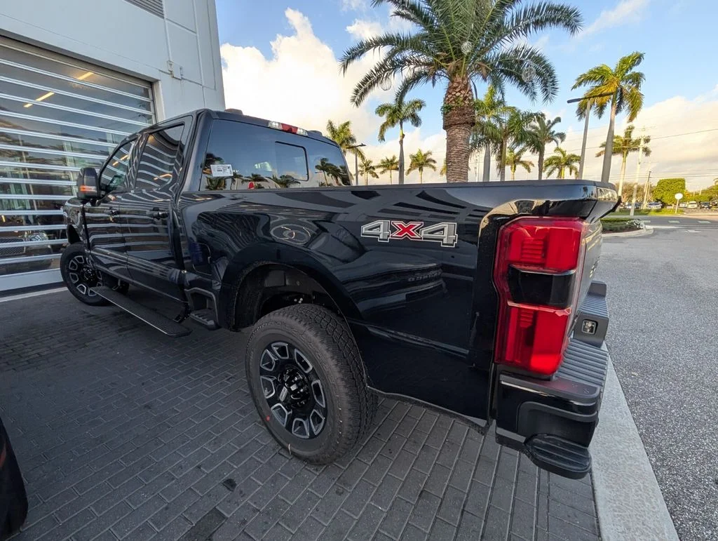 New 2026 Agate Black Metallic Ford F-350® Platinum® image 9