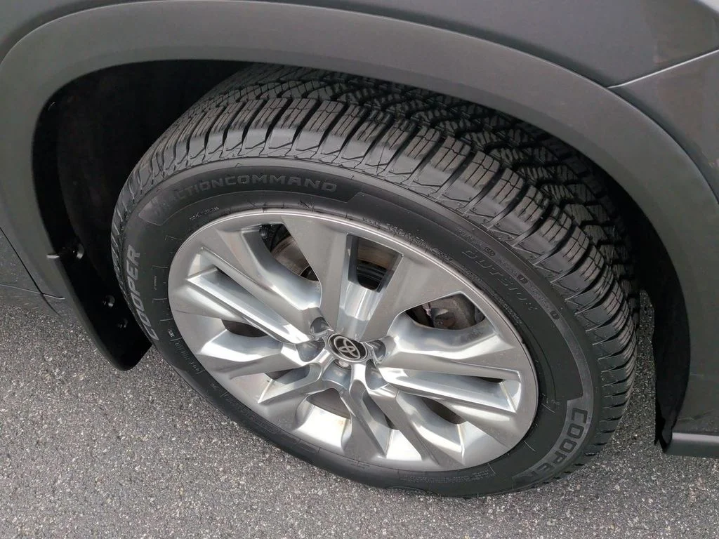 Used 2020 Gray Toyota Limited image 10