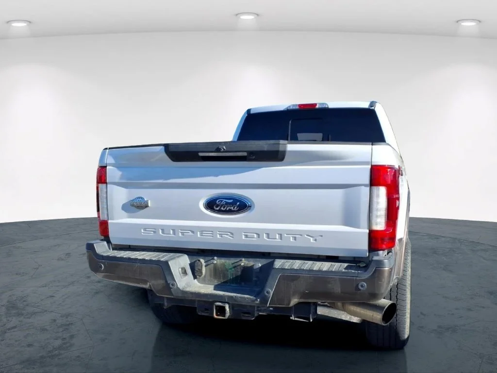 Used 2017 White Ford King Ranch image 17