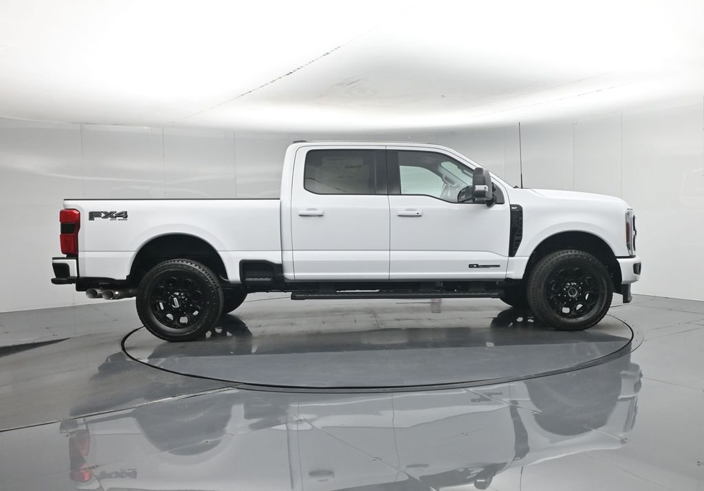 New 2026 Oxford White Ford XLT image 31