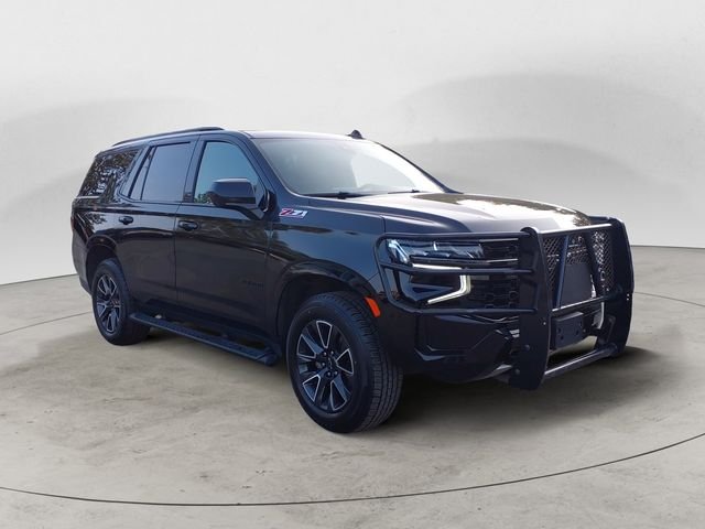 Used 2021 Black Chevrolet Z71 image 3