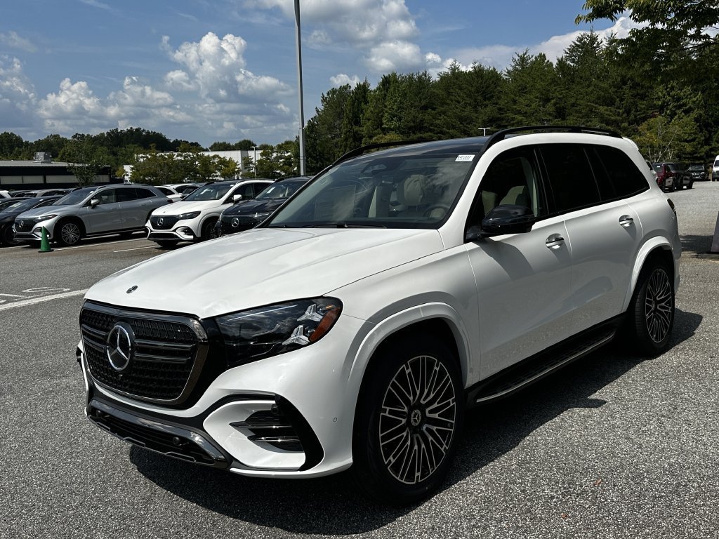 New 2027 MANUFAKTUR Moonlight White Metallic Mercedes-Benz GLS 450 image 42