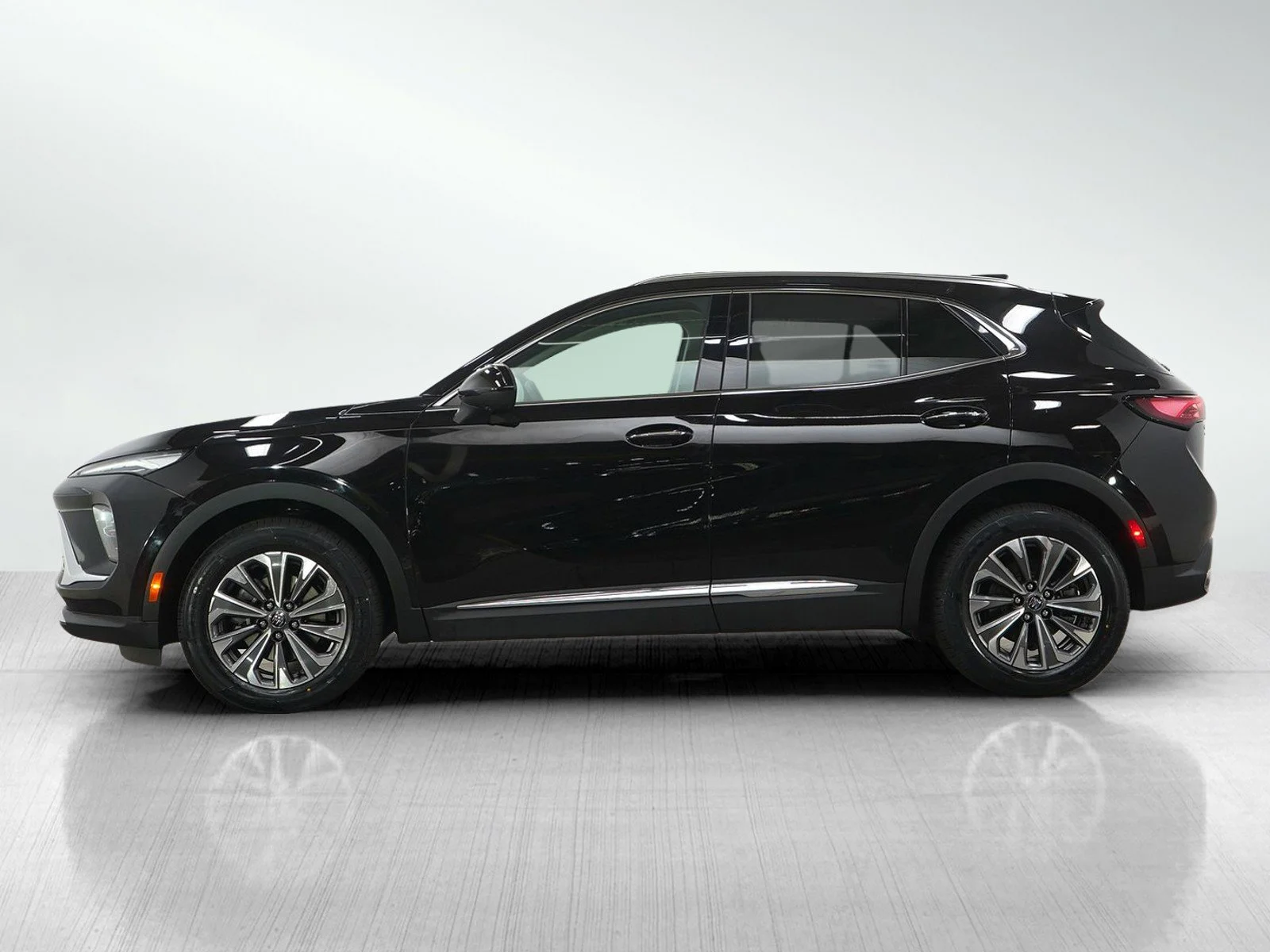 Used 2024 Buick Envision Preferred with VIN LRBFZME45RD053574 for sale in Minneapolis, Minnesota
