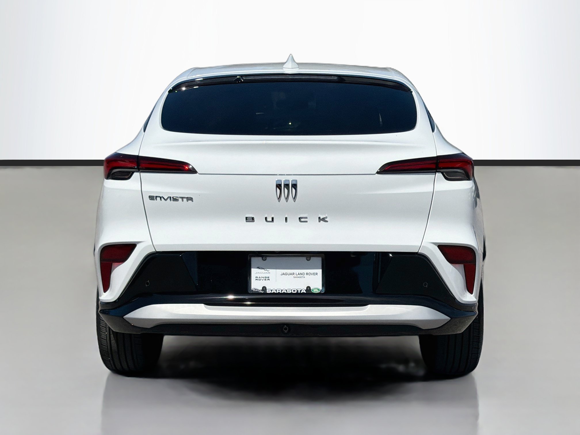 Used 2025 Summit White Buick Sport Touring image 4