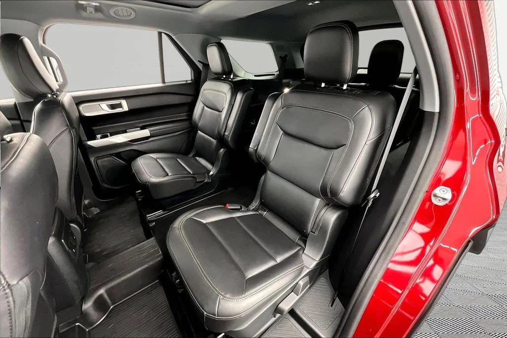 Certified Used 2023 Red Metallic Ford XLT image 26