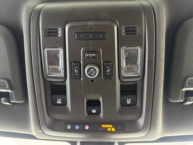 Used 2021 White GMC SLT image 15