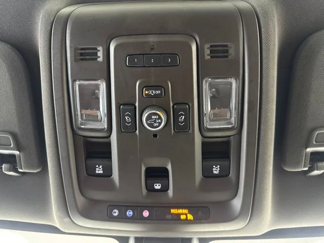 Certified Used 2021 White Frost Tri-Coat GMC SLT image 15