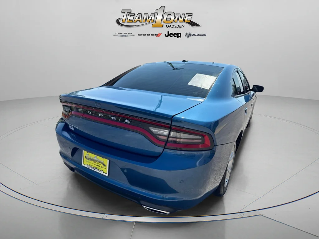 Used 2020 Frostbite Dodge SXT image 9