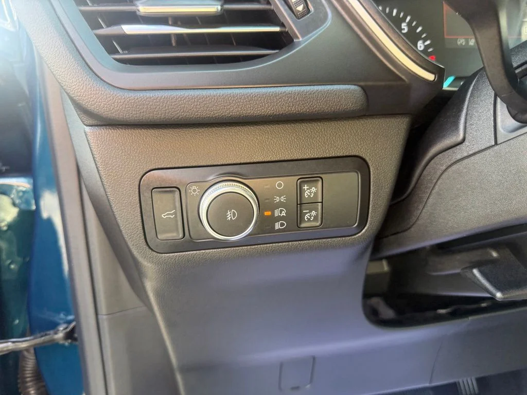 Certified Used 2020 Green Ford SEL image 17