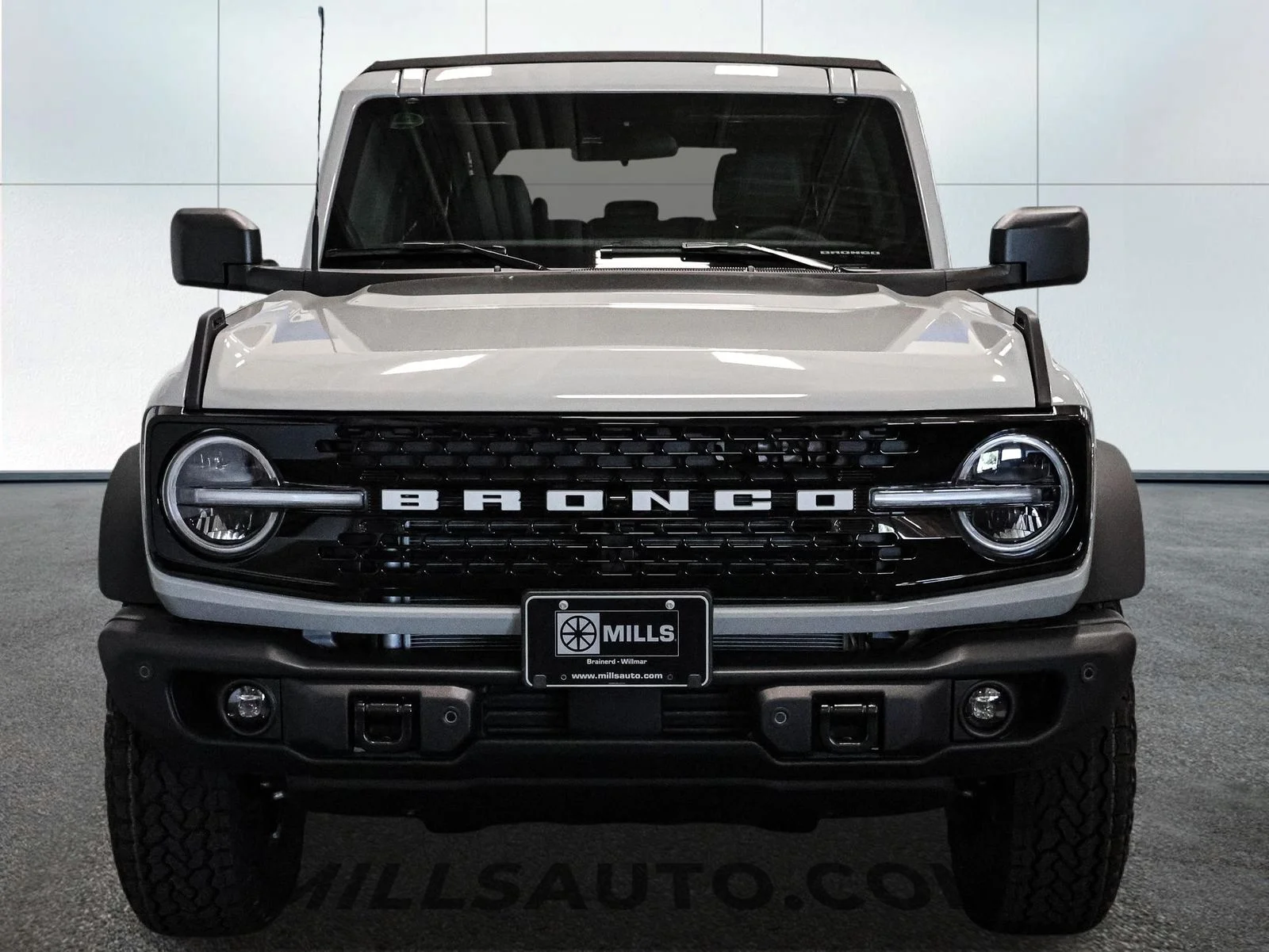 New 2026 Avalanche Gray Ford Badlands® image 12