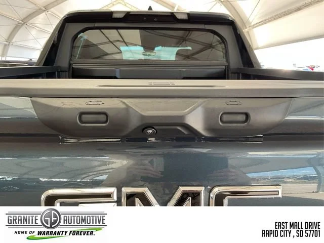 2025 GMC Sierra EV Denali - Photo 13