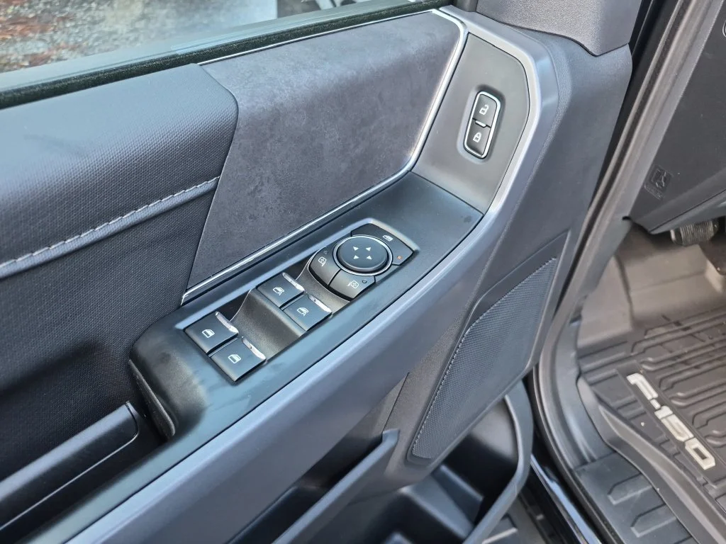 2025 Ford F-150 XLT - Photo 11