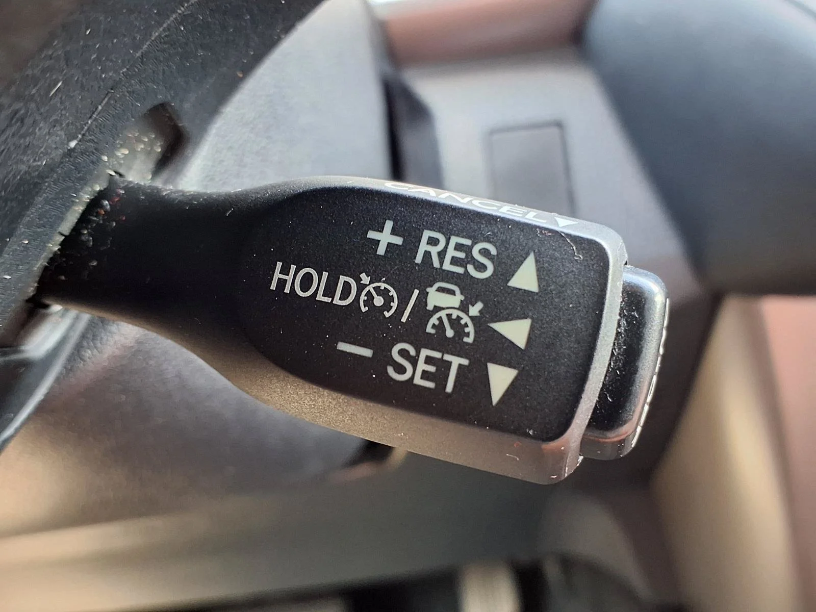 Used 2018 Aqua Toyota Hybrid Limited image 17