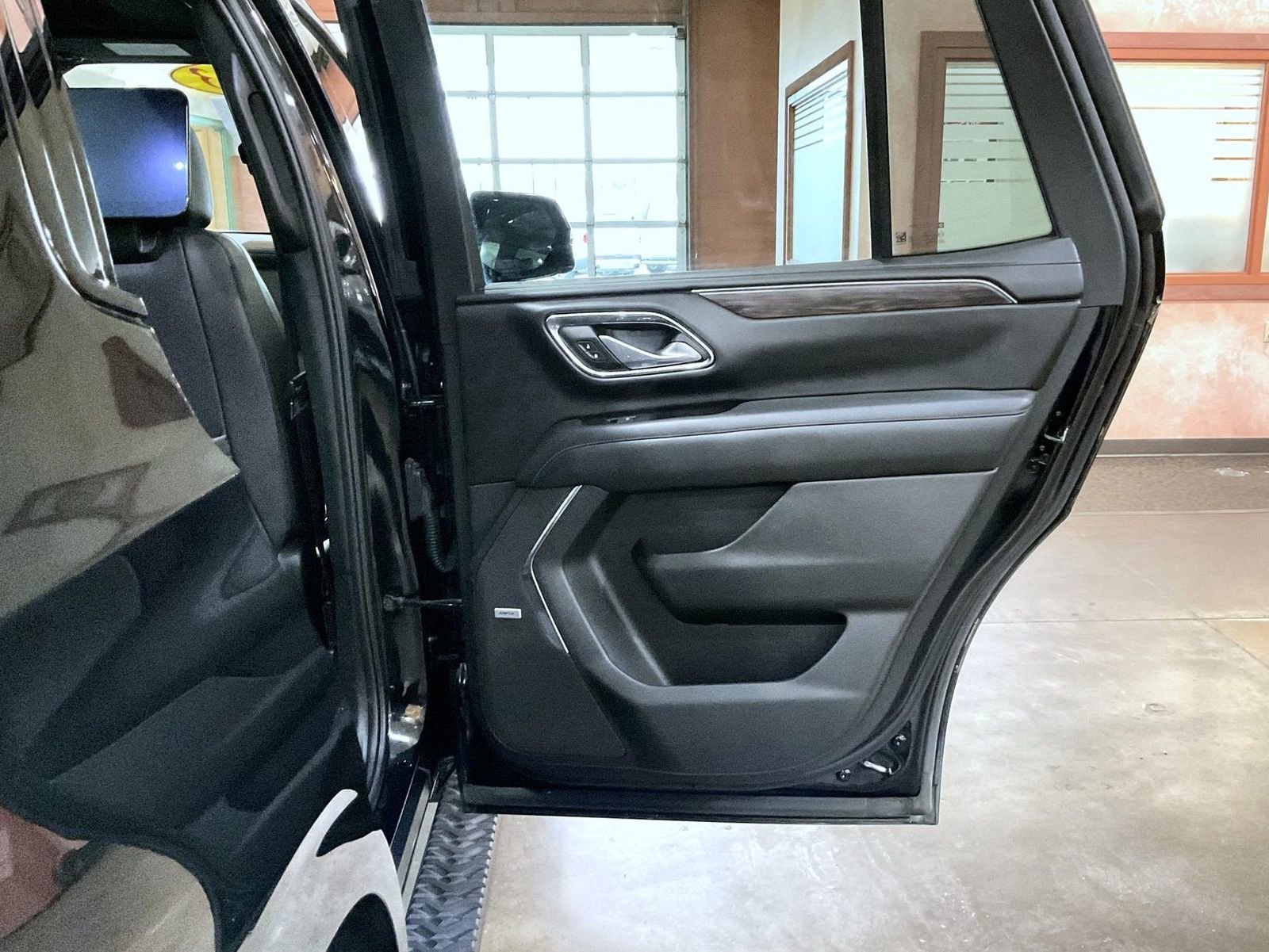 2023 Chevrolet Tahoe Z71 - Photo 17