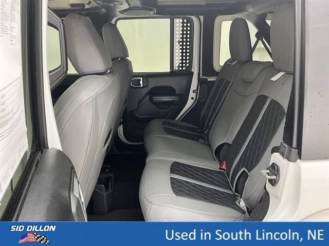 Used 2019 Bright White Clearcoat Jeep Sport Altitude image 19