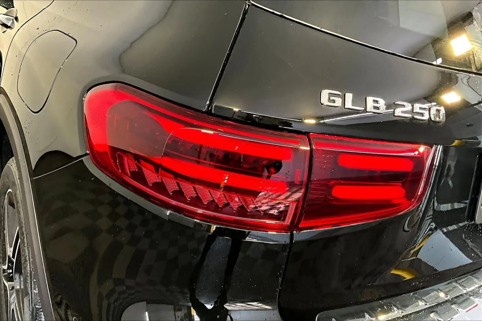 New 2026 Night Black Mercedes-Benz GLB 250 image 5