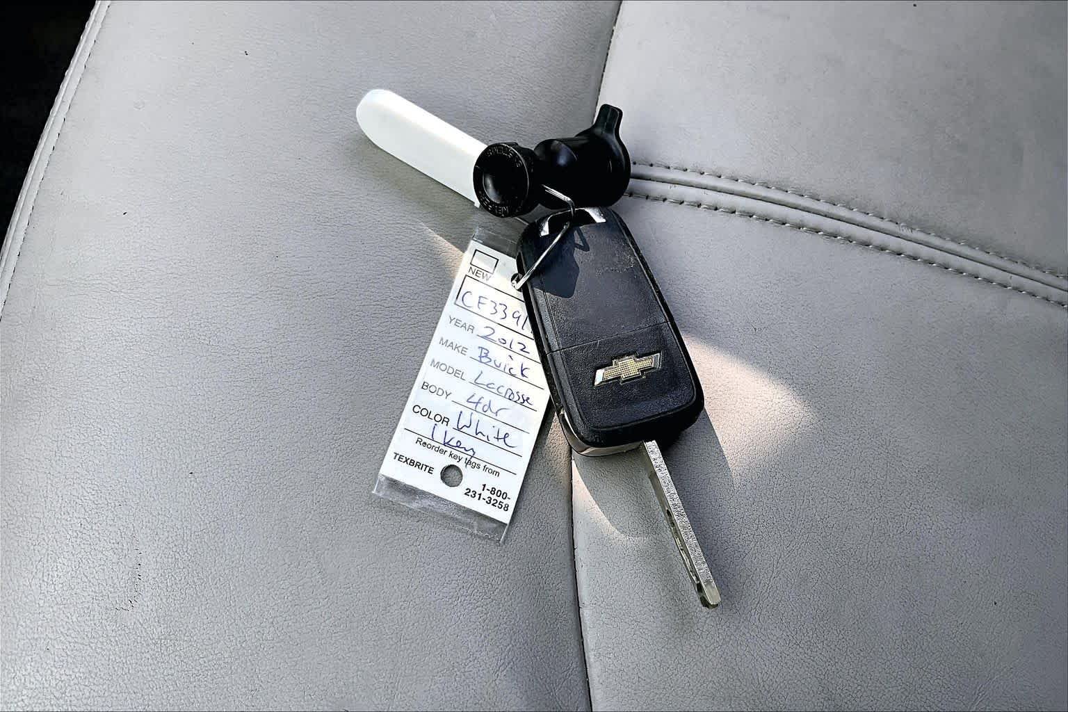Used 2012 Summit White Buick Leather image 14