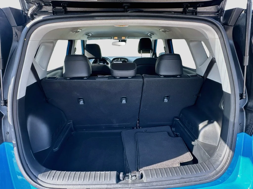 Used 2024 Blue Kia GT-Line image 29