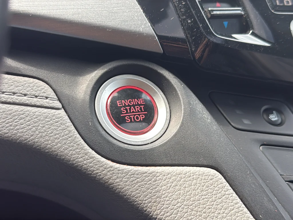 Used 2019  Honda EX-L image 13