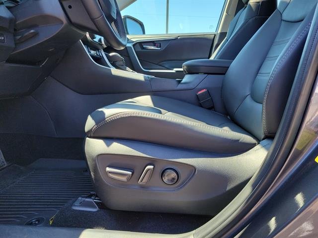 Certified Used 2024 MAGNETIC GRAY MET. Toyota  image 16