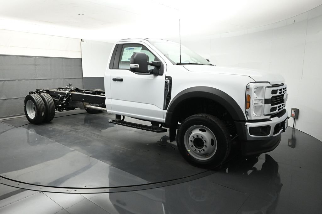 2026 Ford F-550 Super Duty Chassis Cab