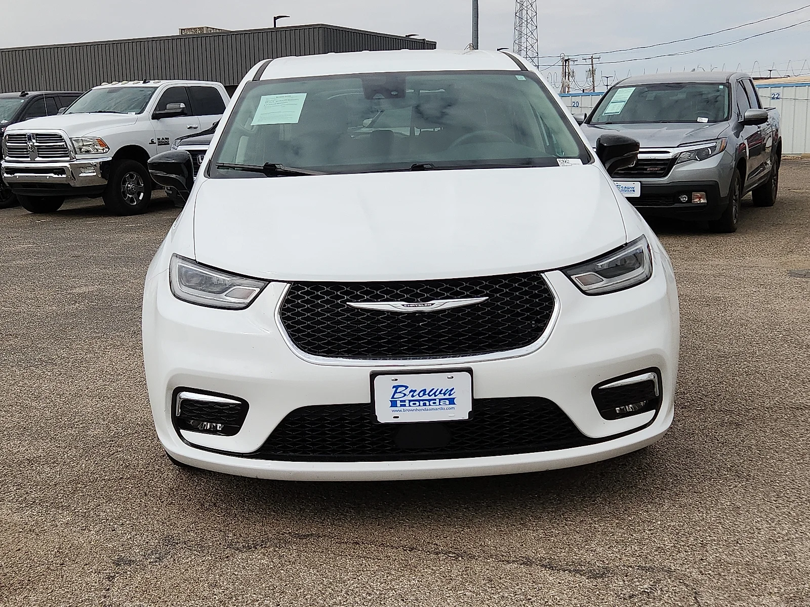 2024 Chrysler Pacifica Touring L - Photo 3