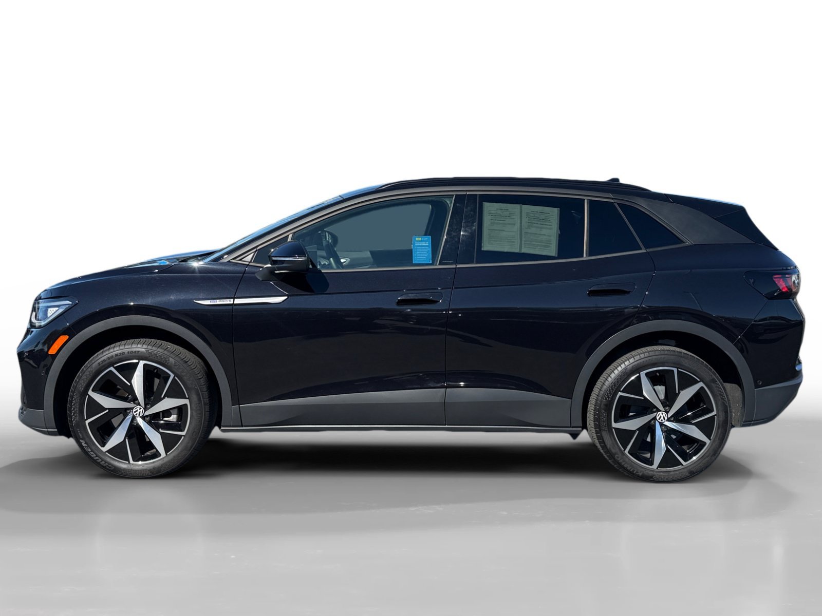 Certified Used 2024 Deep Black Volkswagen Pro S image 2