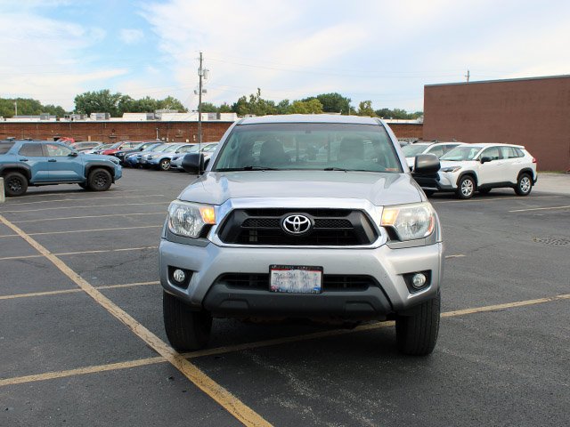 Used 2015 Silver Sky Metallic Toyota Base image 3