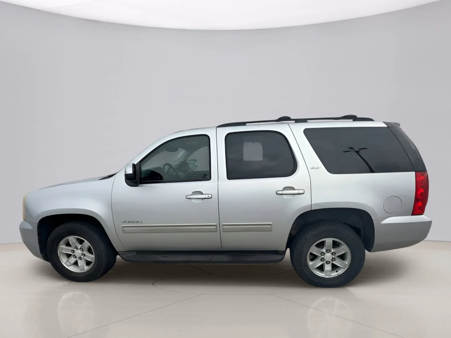 Used 2011 Silver Gmc SLT image 5