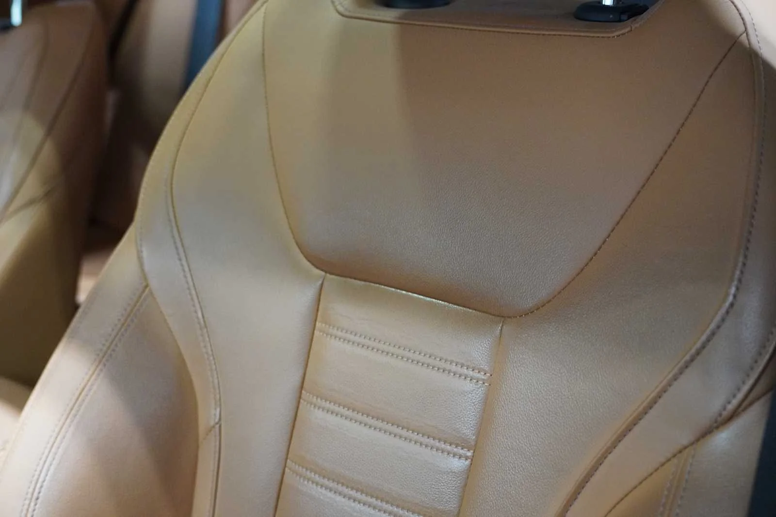 Used 2021 Mineral White Metallic BMW 330i image 12