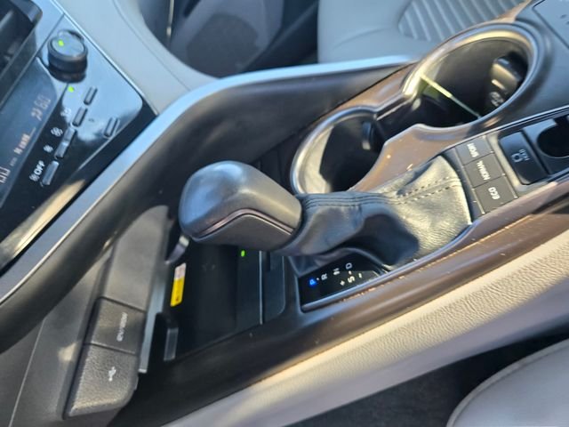 Used 2024 Silver Toyota SE image 13