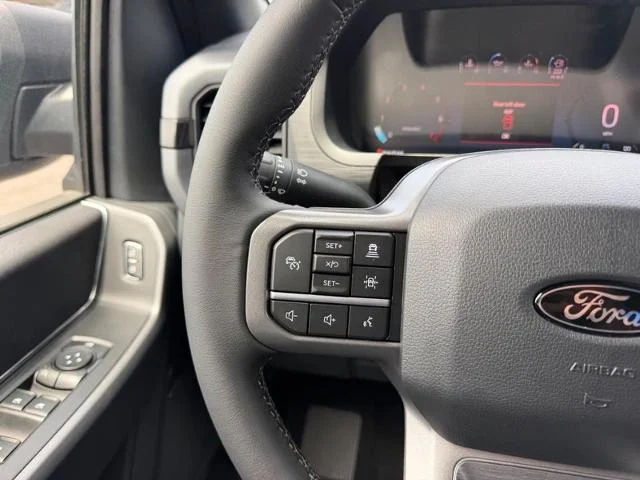 New 2026 Carbonized Gray Metallic Ford XLT image 34