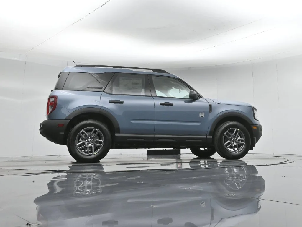 New 2026 Azure Gray Metallic Tri-Coat Ford Big Bend image 49
