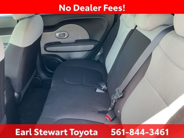 2017 Kia Soul Base - Photo 17