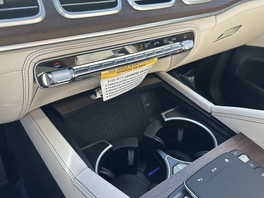 New 2026 MANUFAKTUR Moonlight White Metallic Mercedes-Benz GLE 350 image 71