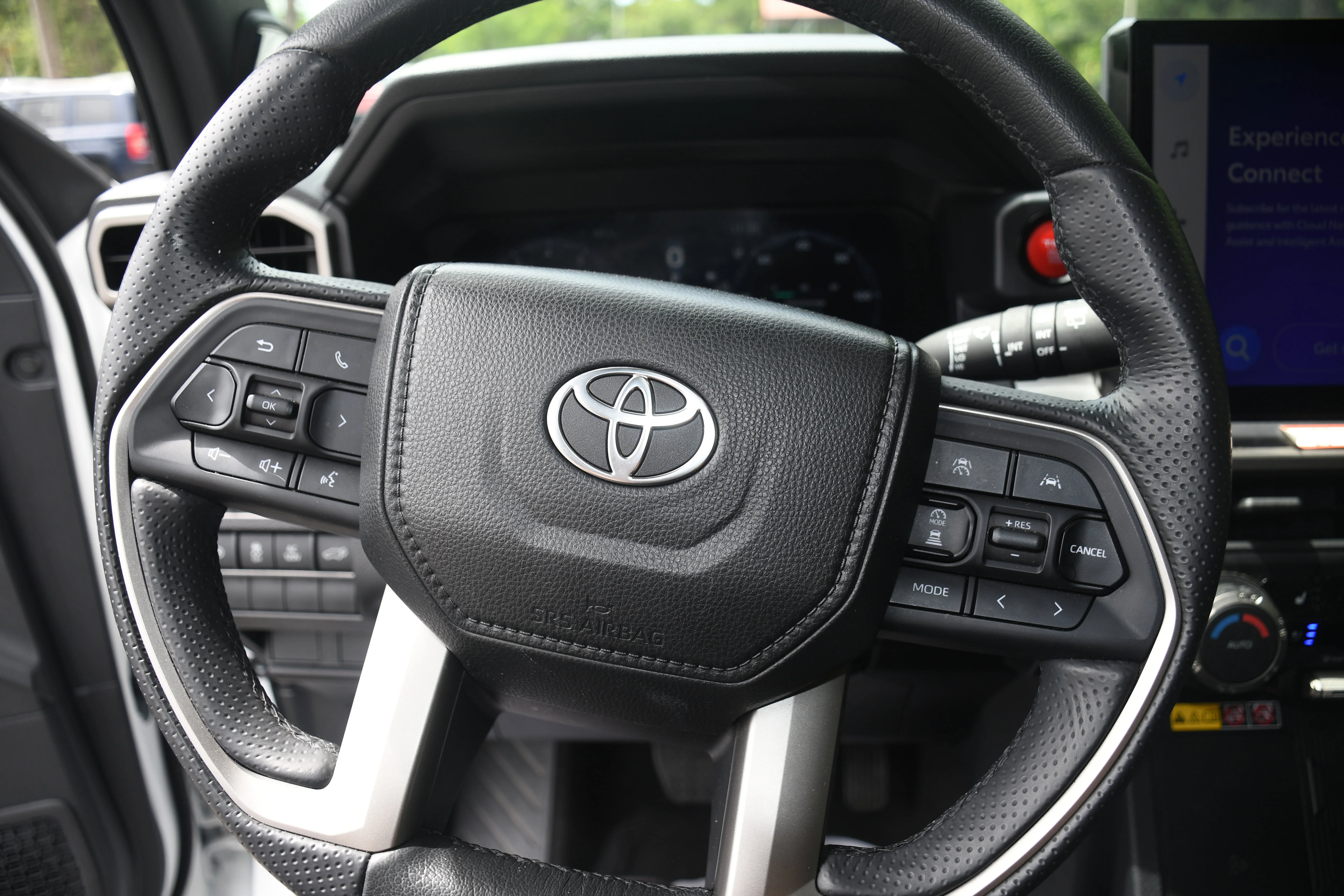 2025 Toyota 4Runner TRD Off-Road Premium - Photo 14