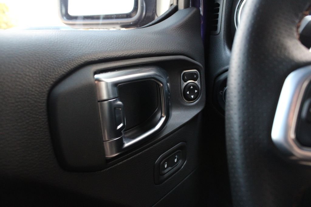 Used 2023 LIMITED EDITION REIGN Jeep Rubicon 392 image 6