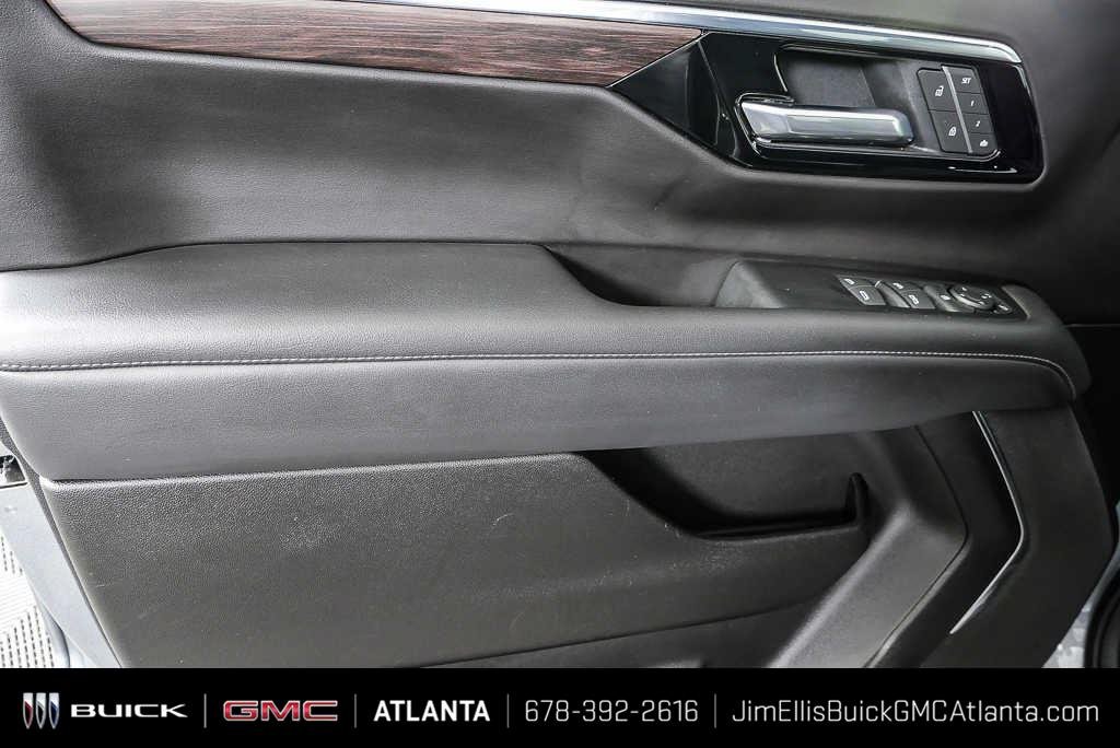 2025 Chevrolet Tahoe LT - Photo 6