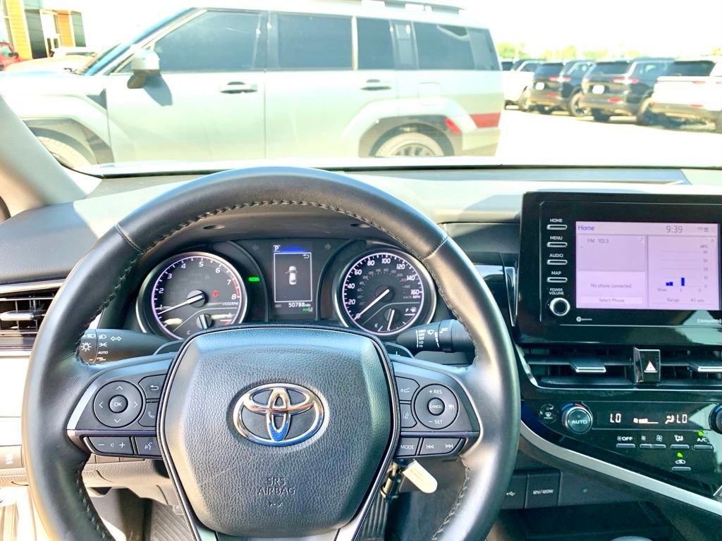 Used 2024 Silver Toyota SE image 19