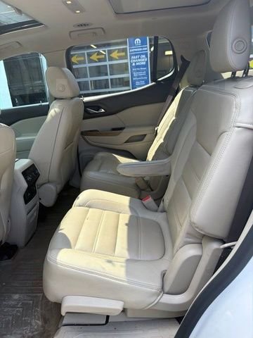 Used 2017 White GMC Denali image 9