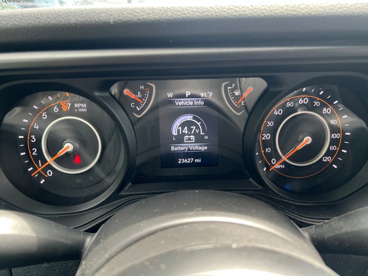Used 2025 White Jeep Sport S image 25