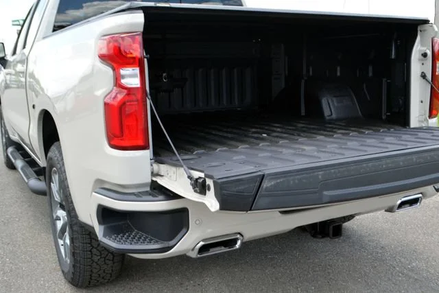2026 Chevrolet Silverado 1500 RST - Photo 8