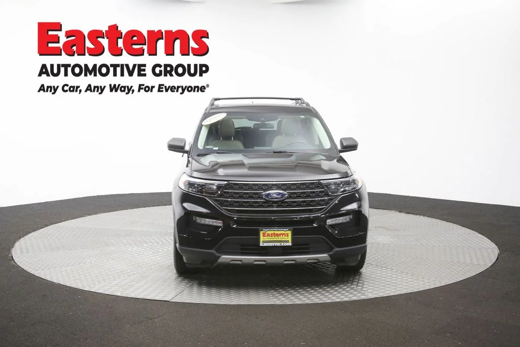 Used 2022 Black Ford XLT image 51