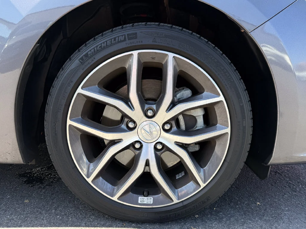 Used 2019 Gray Acura w/Premium Pkg image 13