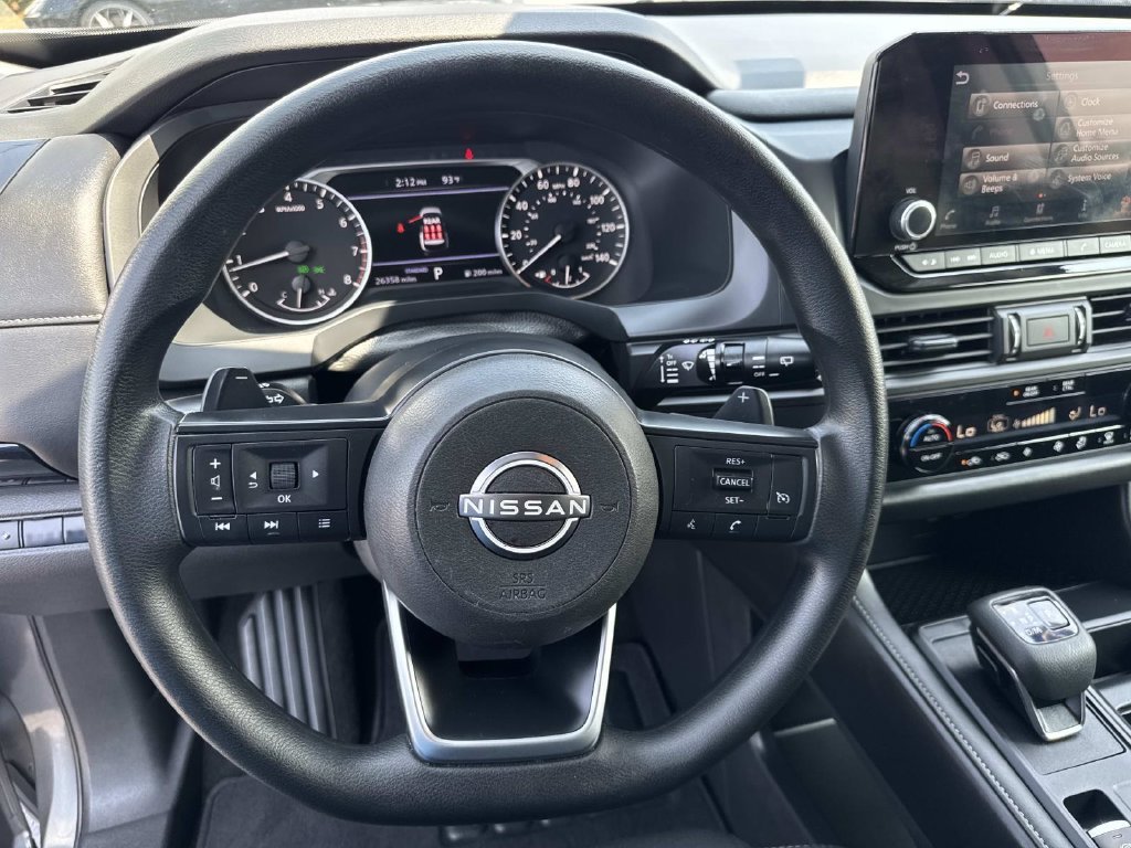 Used 2025 Gray Nissan S image 22