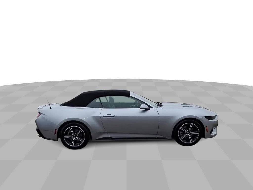 Used 2025 Silver Ford EcoBoost Premium image 9